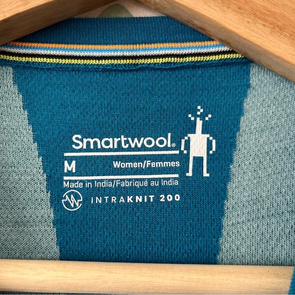 Smartwool Top Size Medium Intraknit 200 Crew Wool Blend Base Layer Floral Blue - Picture 3 of 10